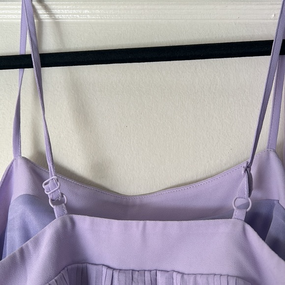 Lilac pleated crop top and midi skirt - Picture 4 of 6
